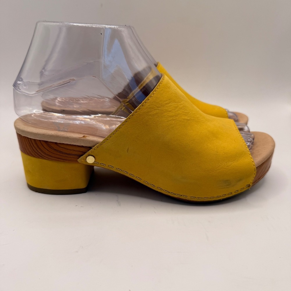 Dansko Maci Mule Yellow Milled Nubuck Leather Open Toe Slide Clog Sandal Size 36